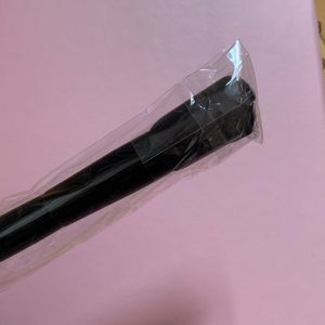 Lancôme makeup brush